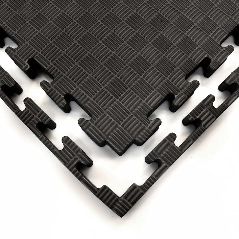 Golf Room Floor Tiles with Edge Corners Installed